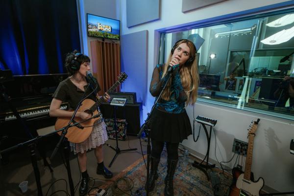 DAISY THE GREAT 7912